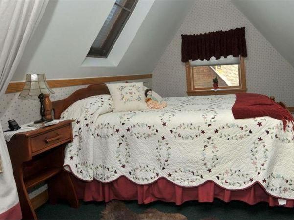 Victorian Loft Bed And Breakfast Clearfield Eksteriør billede